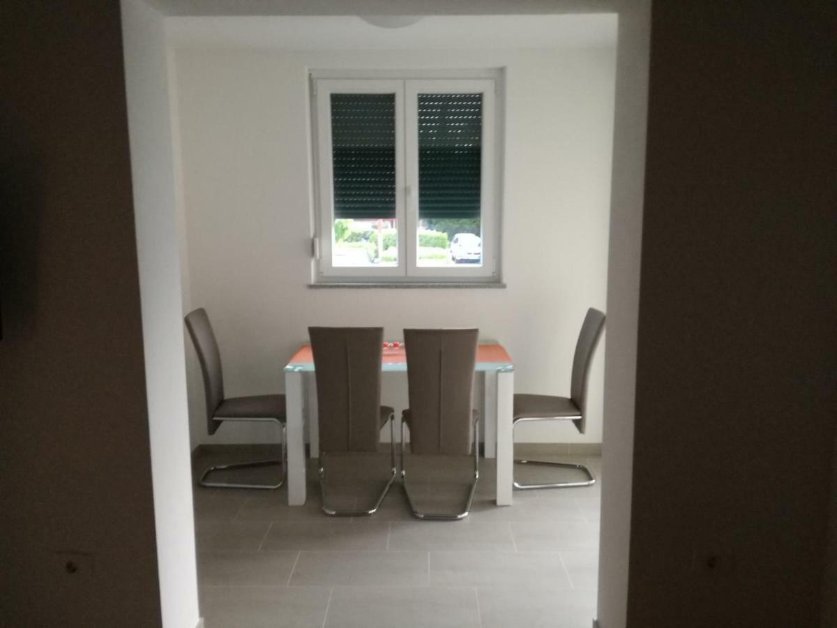 Apartאיזולה מראה חיצוני תמונה